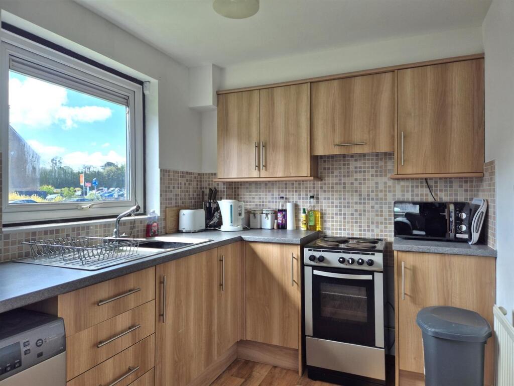 Apartment in Portishead - View 4