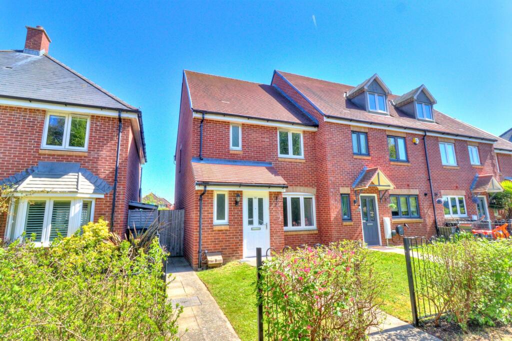 Main image of property: Scholars Rise, Stokenchurch, HP14