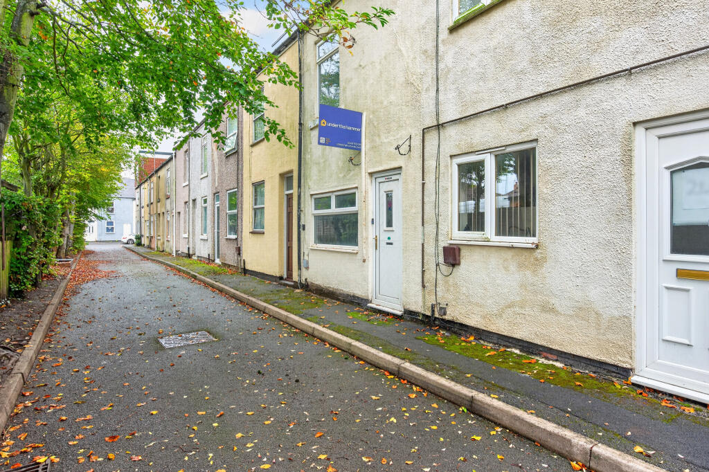 House in Sheffield - More