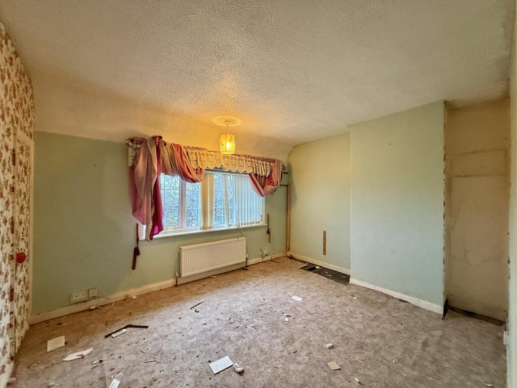 House in Newcastle-under-Lyme, Porthill - View 4