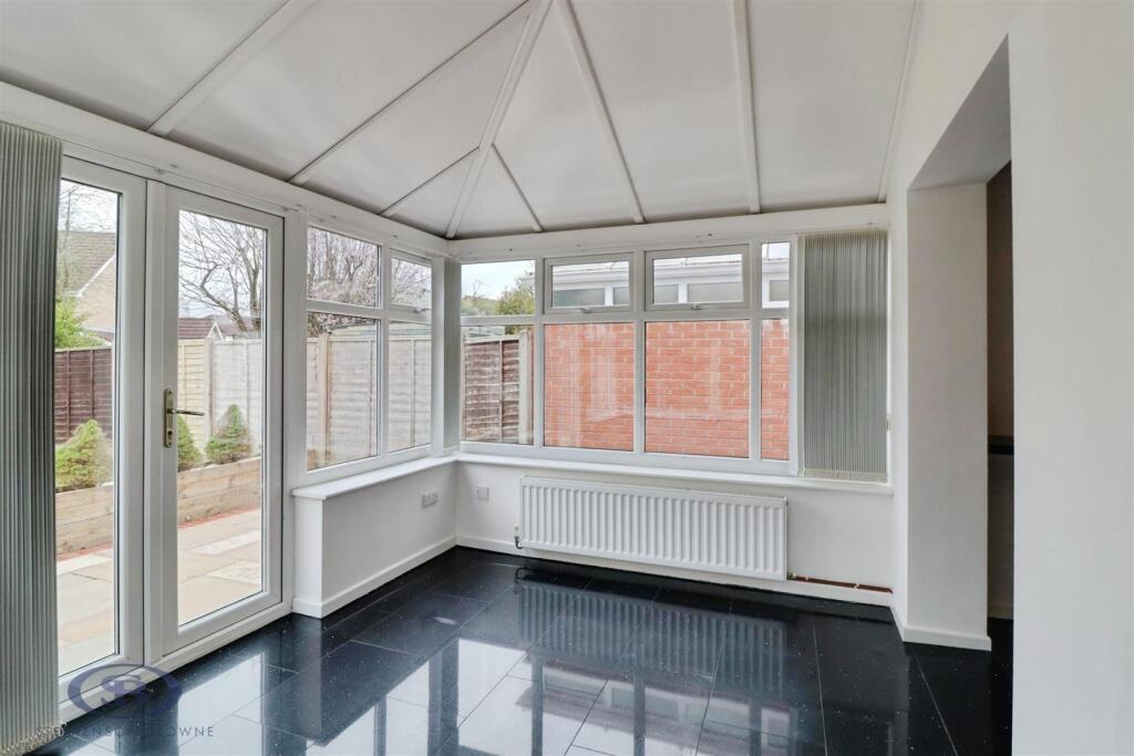 Broadleigh Way, Crewe photo 3