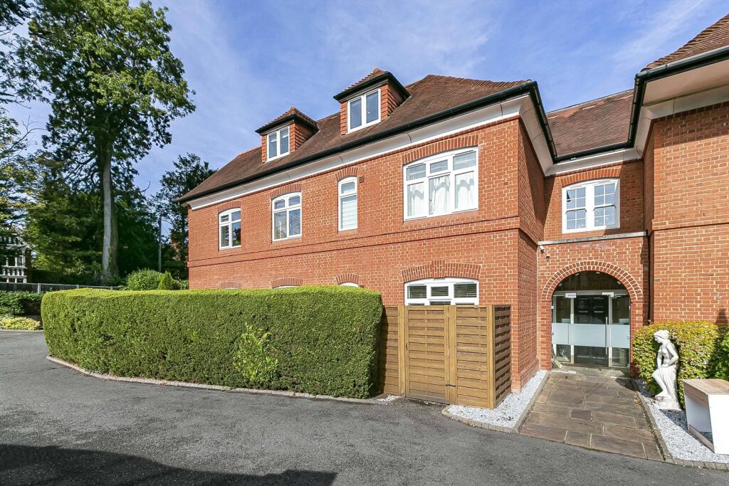 Main image of property: Egham Hill, Englefield Green, Egham, Surrey, TW20