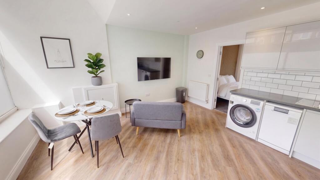 Main image of property: Cheltenham Road, Montpelier, Bristol, Bristol City