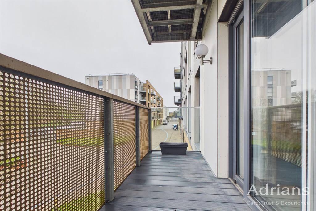 Apartment in Chelmsford - View 5