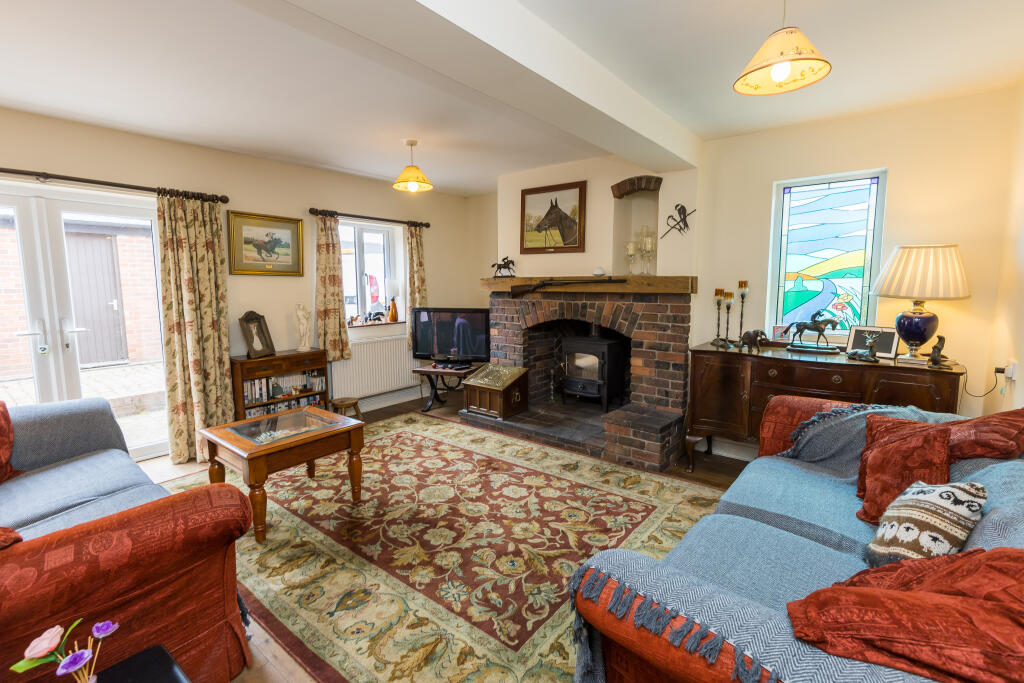 House in Chester, Newton-by-Tattenhall, Tattenhall - View 3
