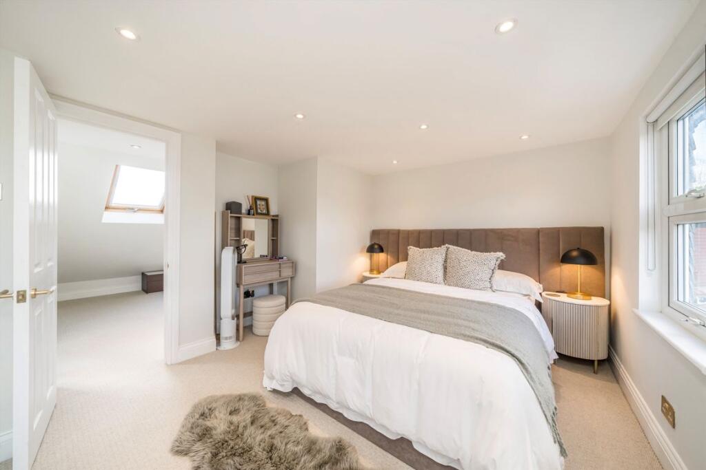 House in London - View 4
