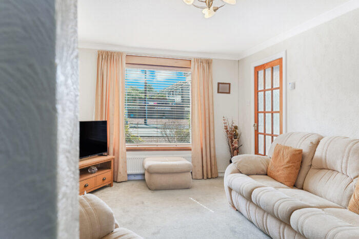 165 Pitcorthie Drive, Dunfermline, KY11 8BJ photo 4