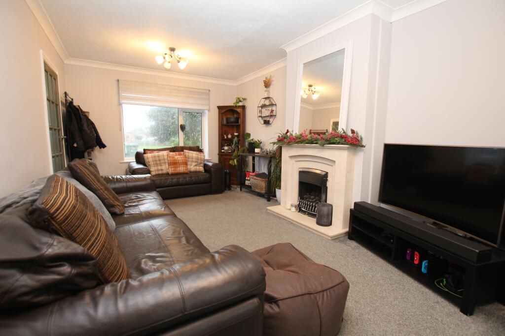 House in Lincoln, Lincolnshire - View 2