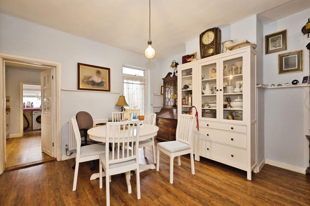 House in Yeovil, Somerset - More