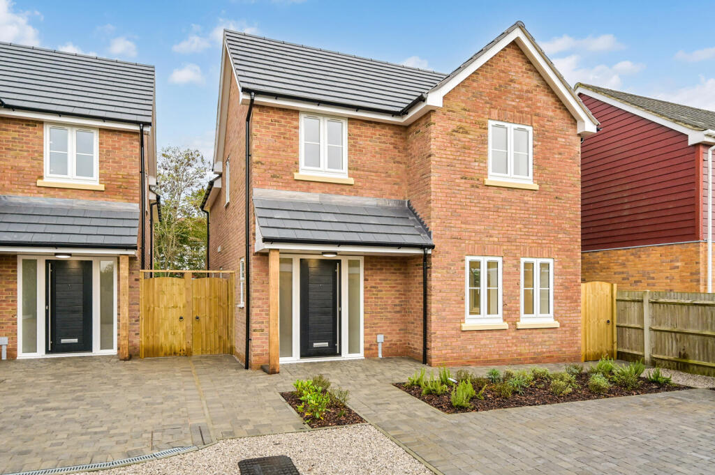 Main image of property: Hunts Pond Road, Titchfield Common