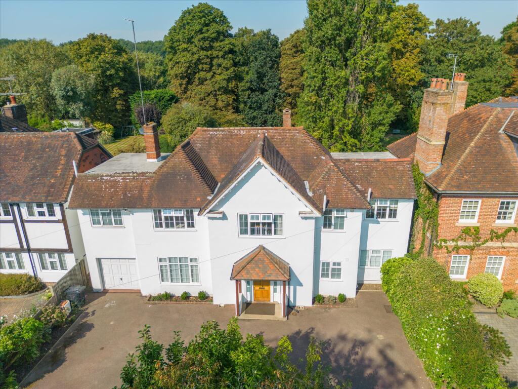 Main image of property: Roedean Crescent, London SW15