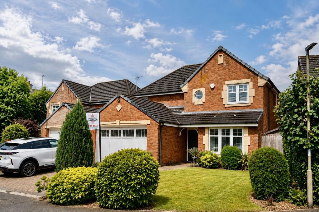Main image of property: Kingfisher Way, Glossop, SK13