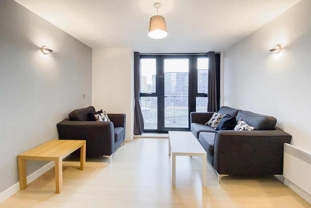 Apartment in Manchester, Trinity, City Centre - View 2