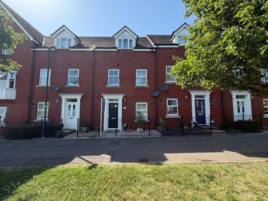 4-bed terraced on Addinsell Road, Swindon, Wiltshire, £325,000