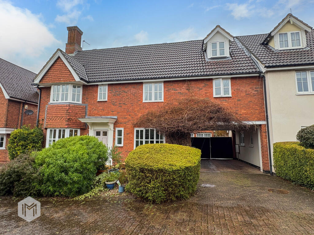 Main image of property: Alcott Place, Winwick, Warrington, Cheshire, WA2 8XN