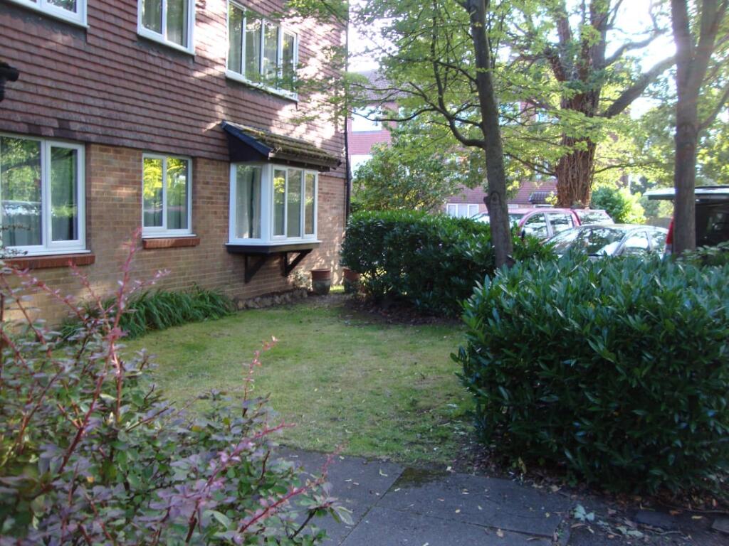 Main image of property: Woking GU21 3BN