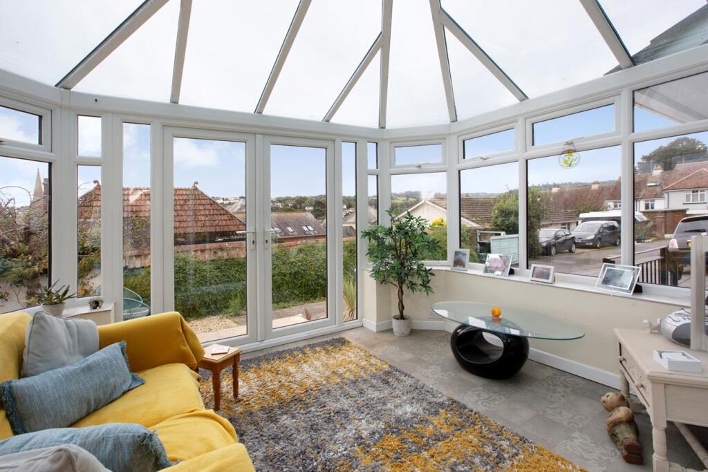 Orchard Close, Dawlish, EX7 photo 2