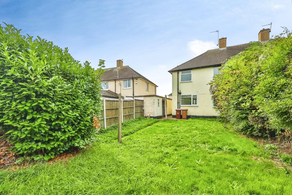 House in Nottingham, Nottinghamshire - View 4