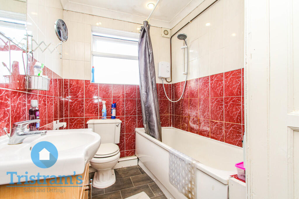 1 bedroom house share for rent