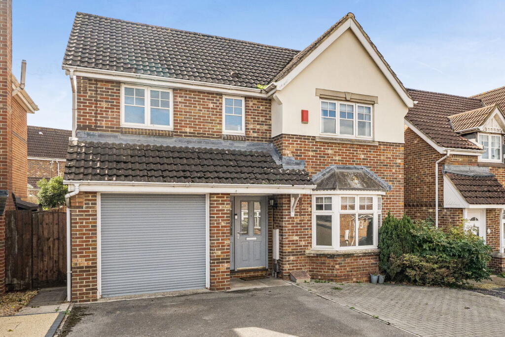 4-bed detached on Willoughby Close, Westbury, BA13 3GA, £425,000