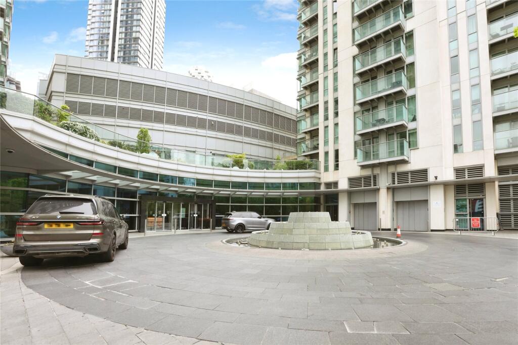 Main image of property: Pan Peninsula Square, London, E14