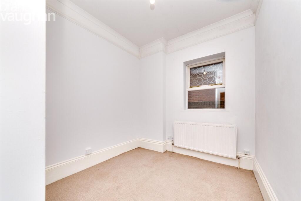 Apartment in Hove, Brighton and Hove - View 5