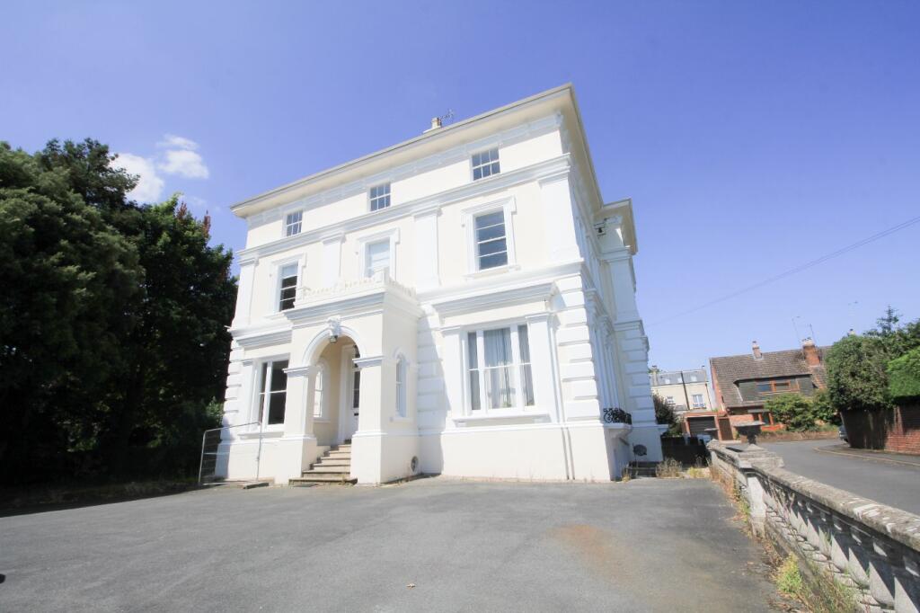 Main image of property: Hillcourt Road, Cheltenham, Gloucestershire, GL52