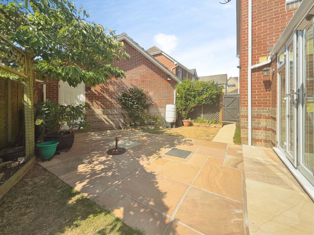 House in Reading - View 5