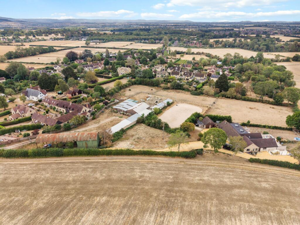 Farriers Cottage Land, Westmancote, Tewkesbury, GL20 7ES - View 3