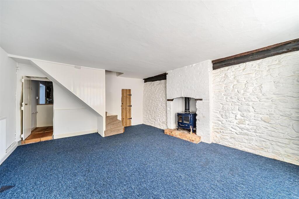 House in Bridport, Dorset - View 4