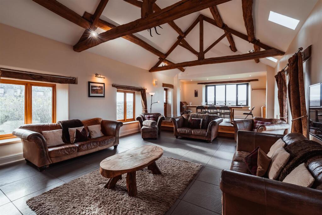Holmesfield, Dronfield photo 4