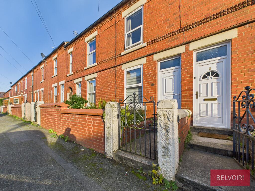 Main image of property: Oxford Street, Wrexham, LL13