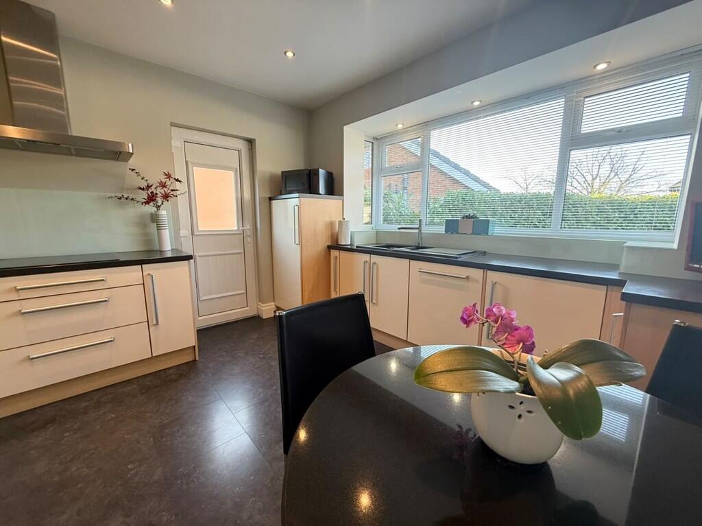 Additional image 10 of Barnfield Avenue, Worsthorne, Burnley