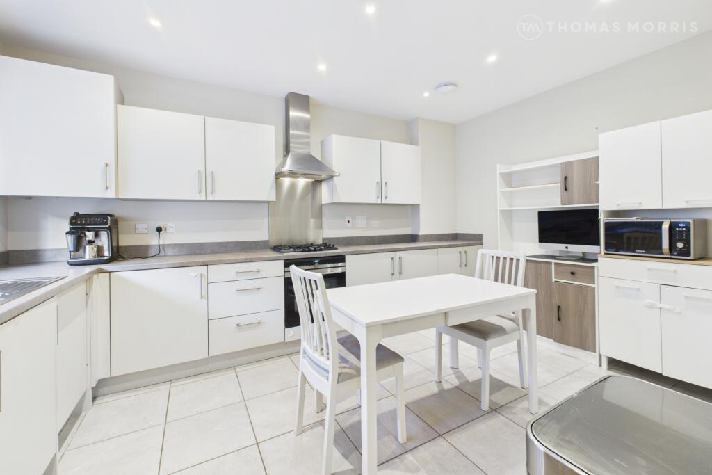 Main image of property: Herberts Meadow, Clifton, Shefford, Bedfordshire, SG17