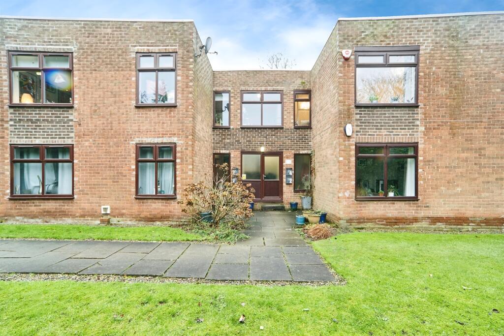 Main image of property: East Moor Close, Leeds
