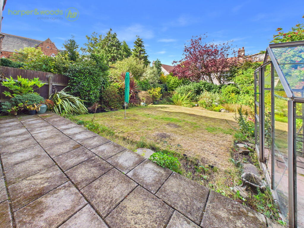House in Wirral, Liverpool City Region - View 5
