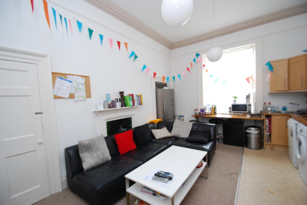 House in Bath - View 2