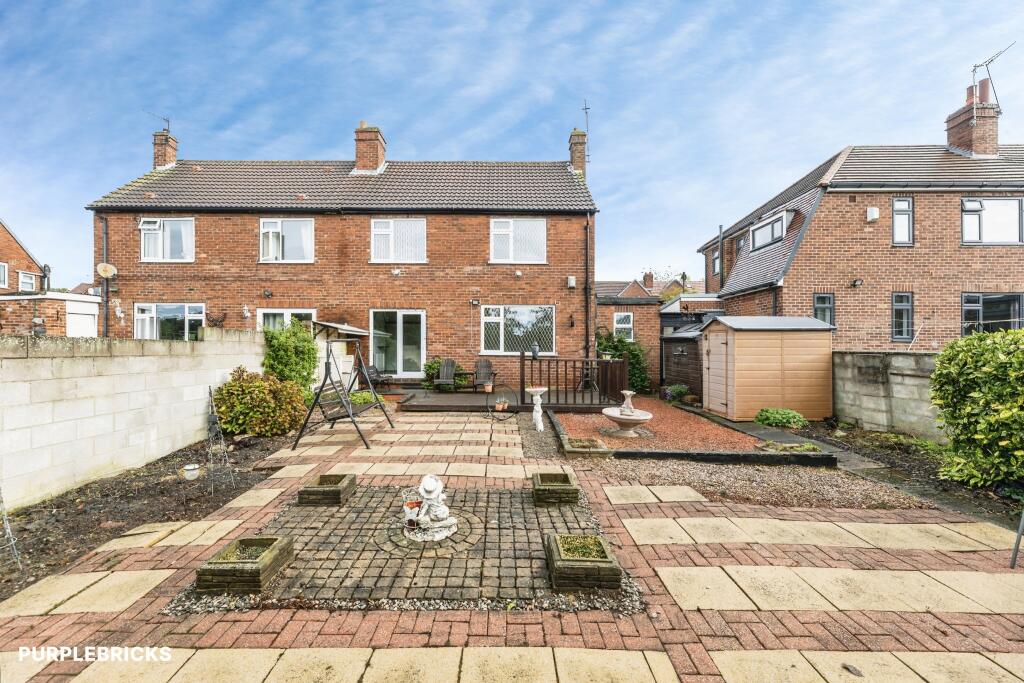 House in Wakefield - View 4