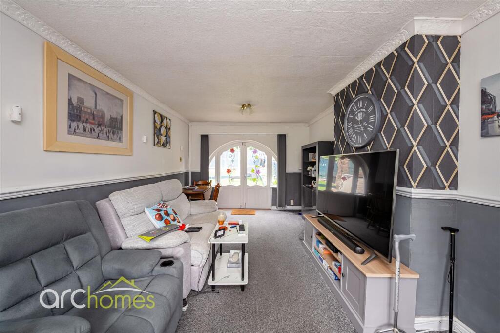 House in Wigan, Hag Fold - More