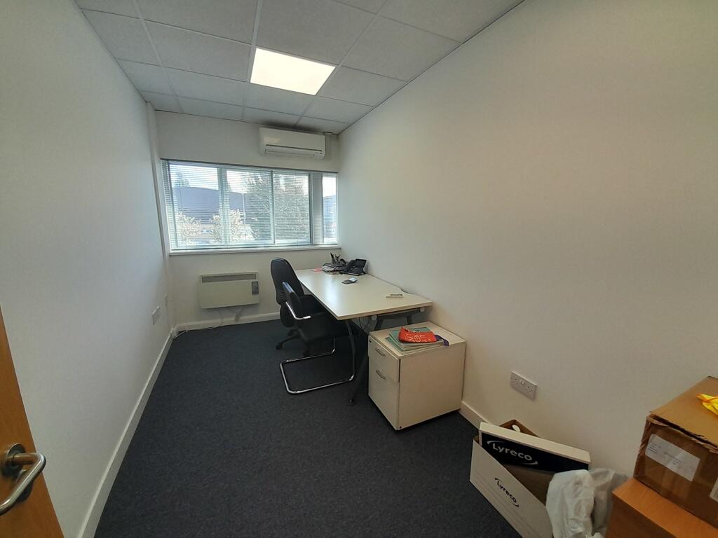 Photo 7