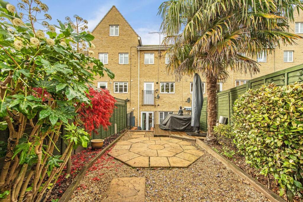 Property photo 11