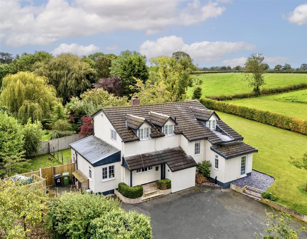 Main image of property: 'Newhaven' Mill Lane, Mobberley, Knutsford