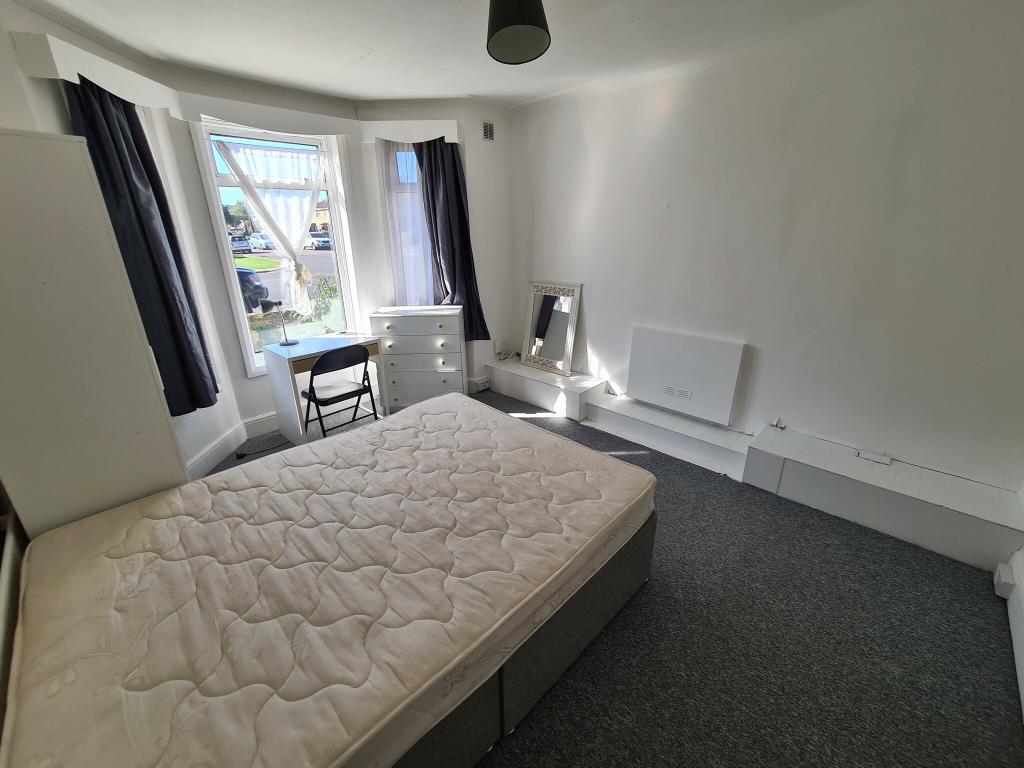 Additional image 10 of 6 Bed Student House on Columbia Road