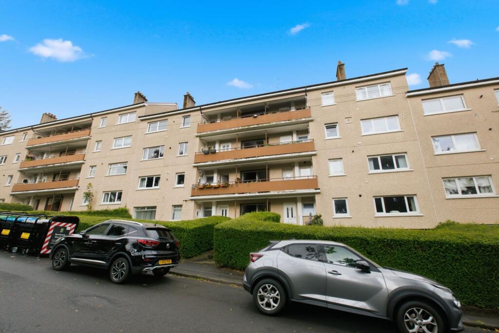 Main image of property: Parkneuk Road, Glasgow, G43