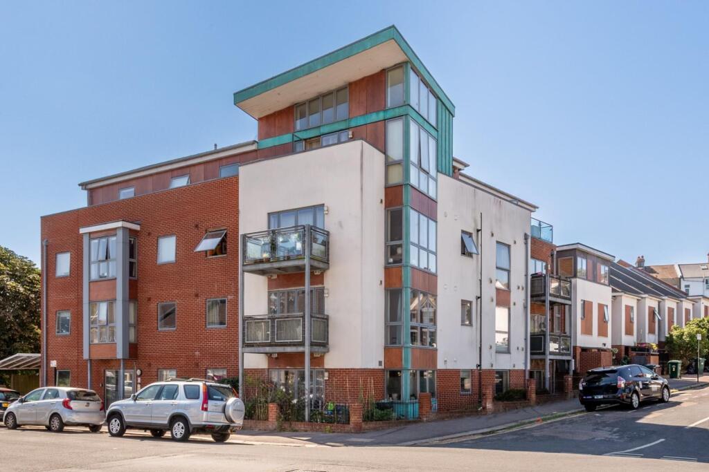 Main image of property: Roedale Road, Brighton