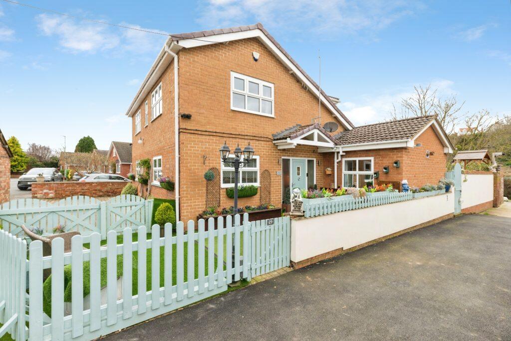 Main image of property: Bridge Street, Yarm, TS15 9BY