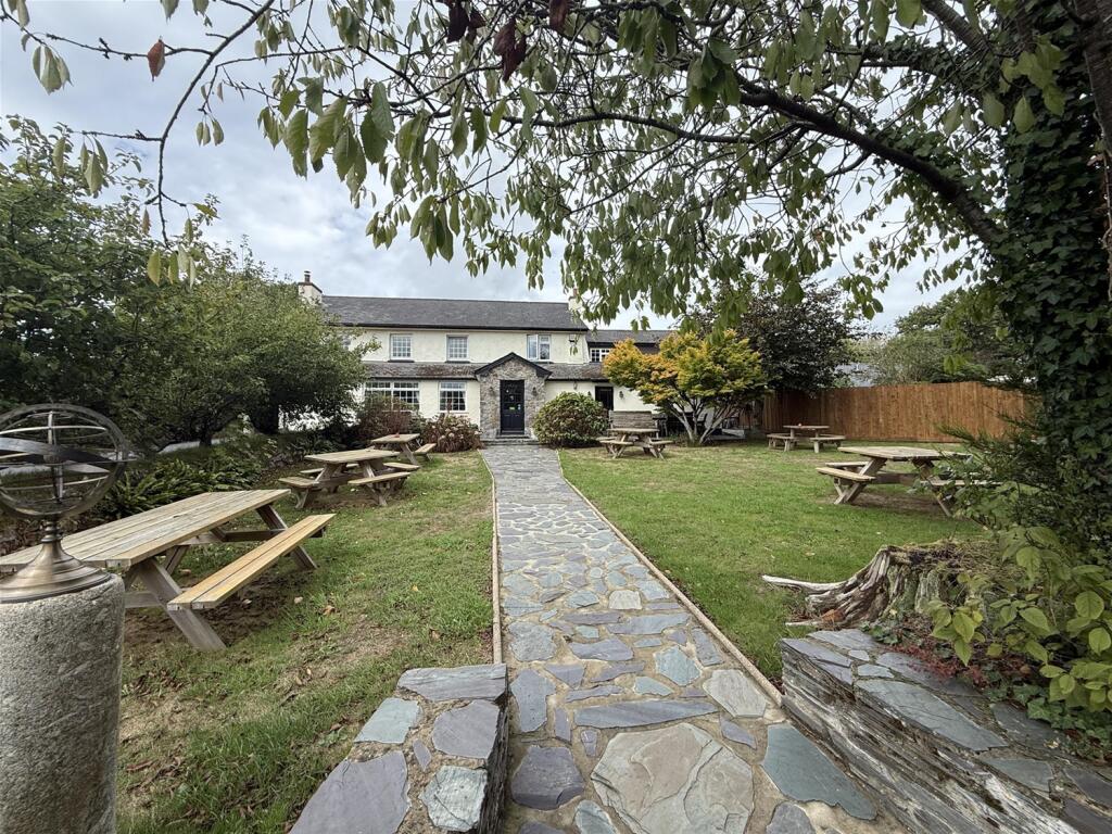 Main image of property: Well-known Countryside Freehouse Set In Large Grounds, Ashburton, Devon
