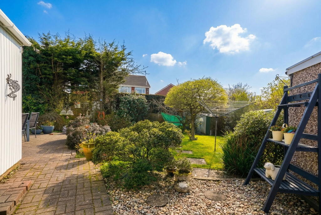 Additional image 21 of Saxon Wood Road, Cheswick Green