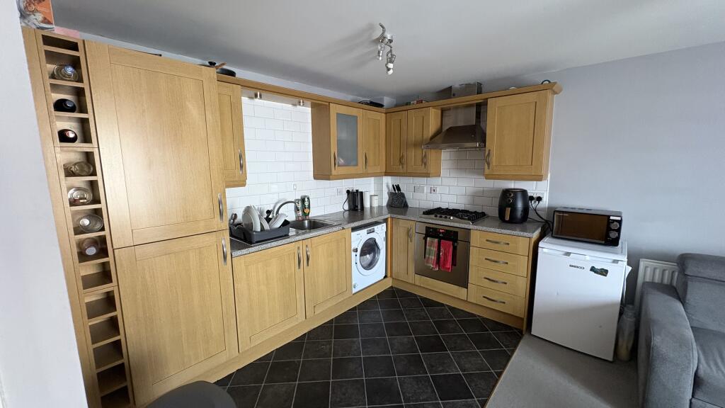 Apartment in Trowbridge - View 2
