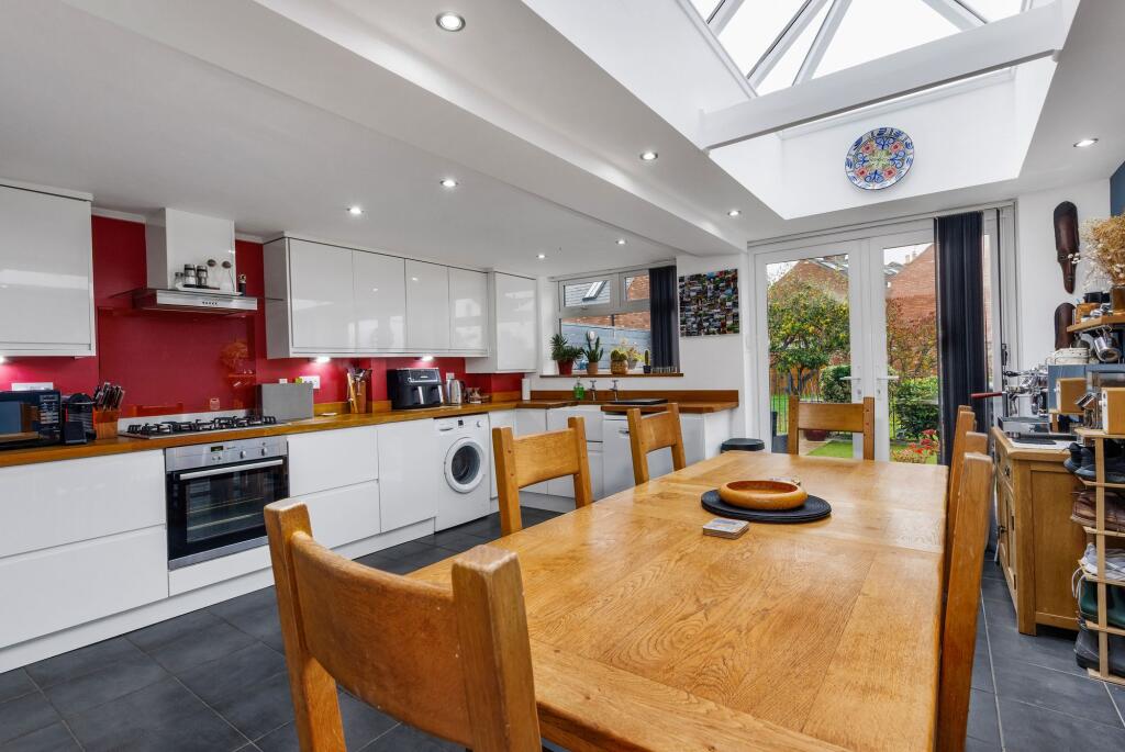 House in Warwick, Sydenham, Royal Leamington Spa - View 2